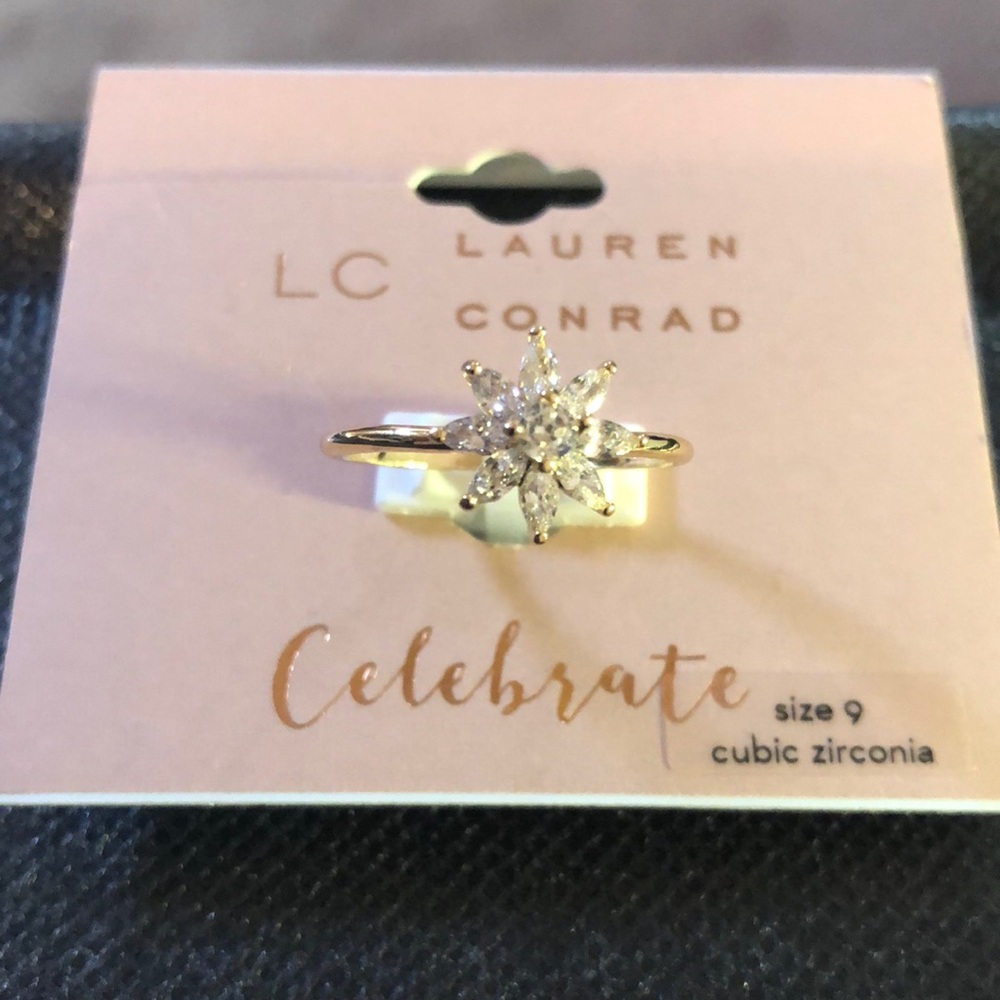 Lauren Conrad ring size 9